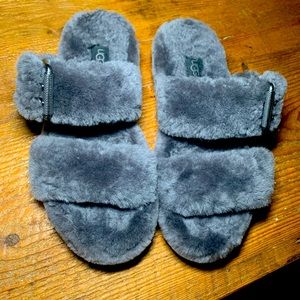 Ugg grey fur slippers. So comfy & cozy!
